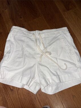 Loft Women's White Drawstring Casual Shorts size 2